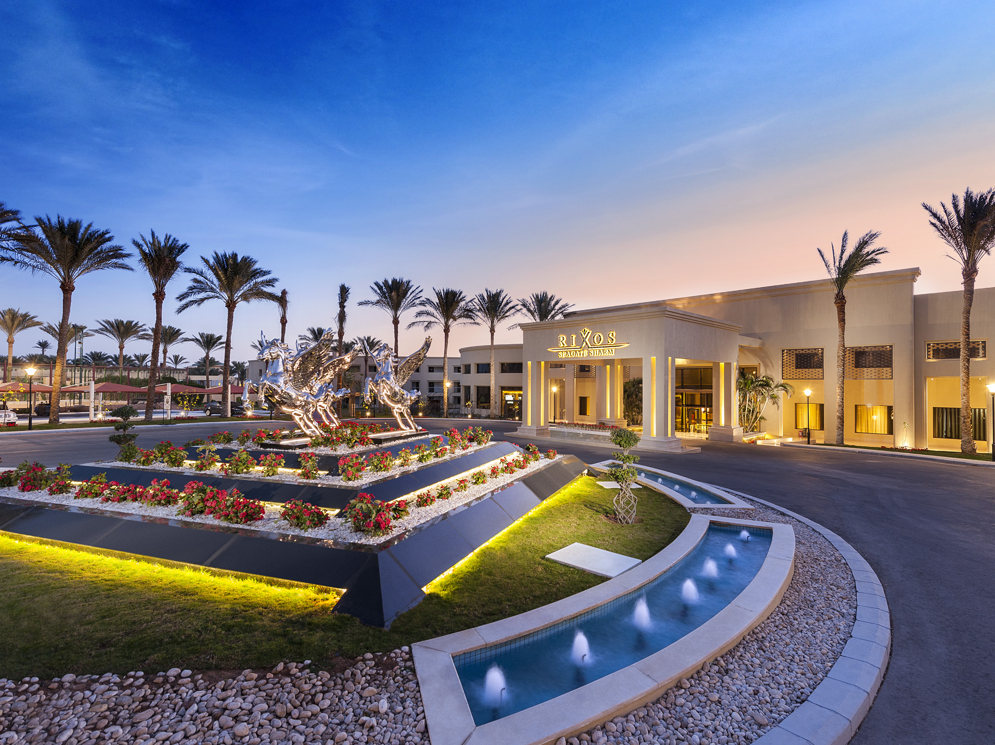 Luxury Lifestyle Awards Praises Rixos Seagate Sharm Resort for Excellence in Service