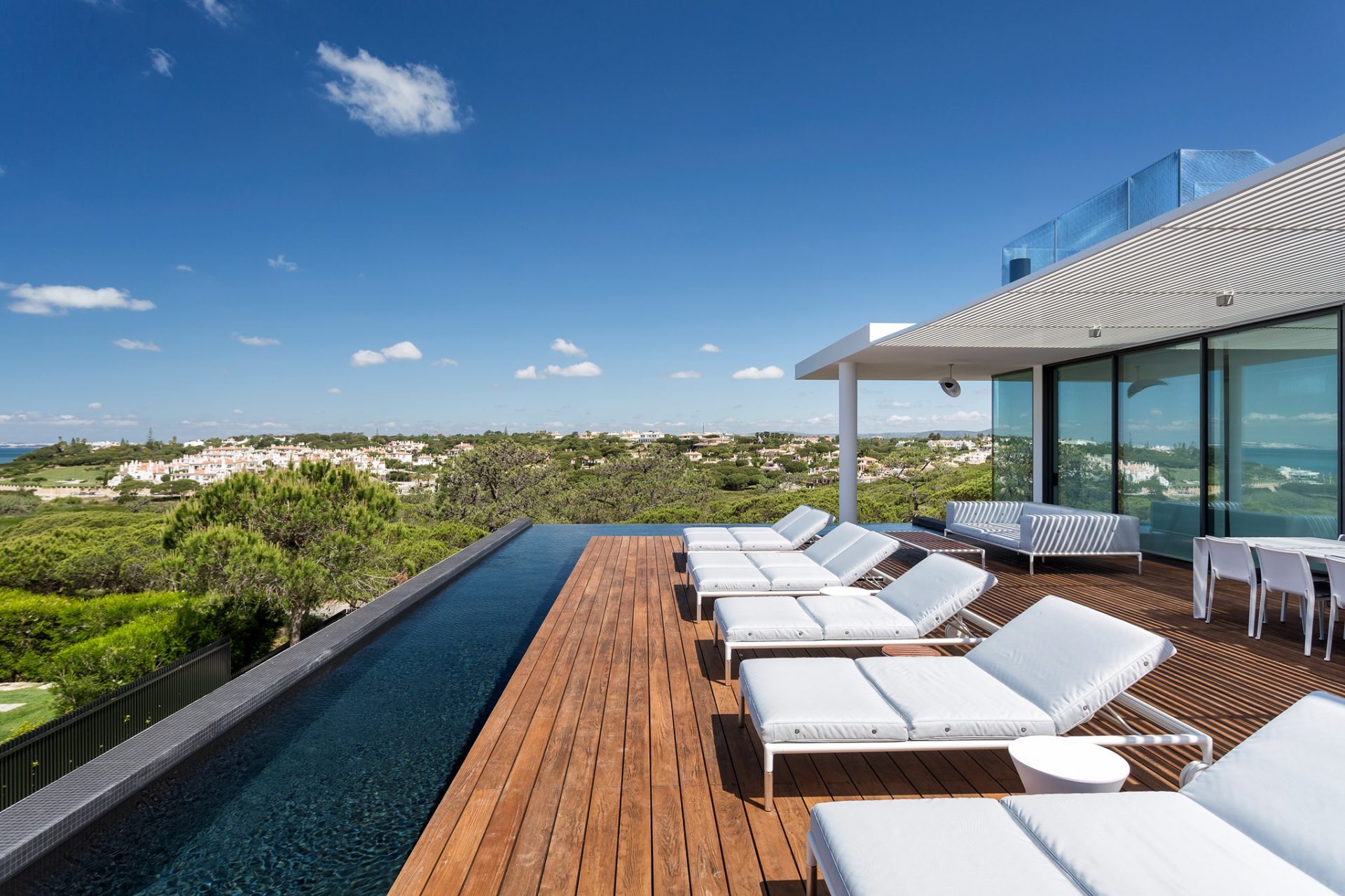 Waratah Villa Rentals Luxury Lifestyle Awards