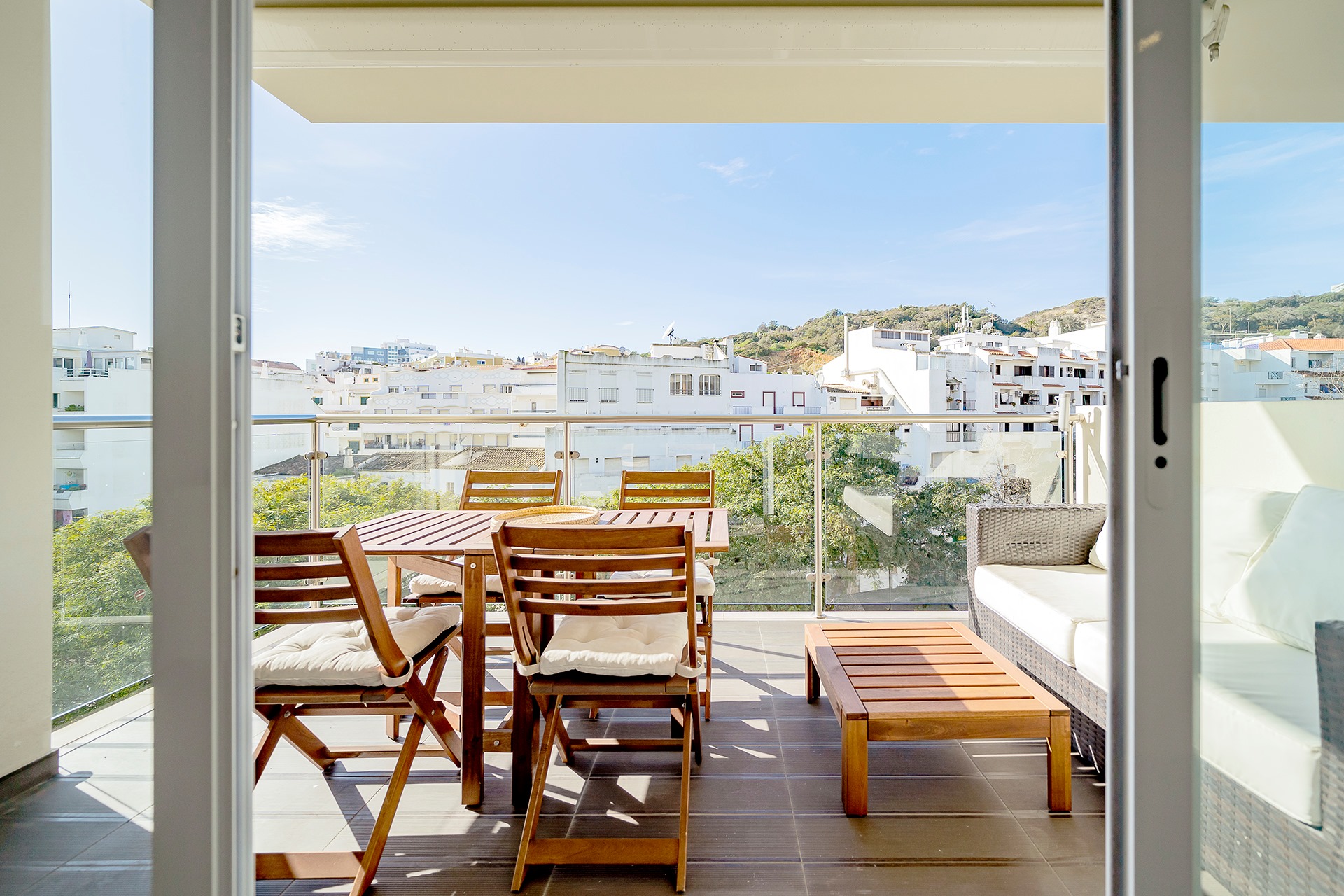 ideal-homes-portugal-rentals-luxury-lifestyle-awards