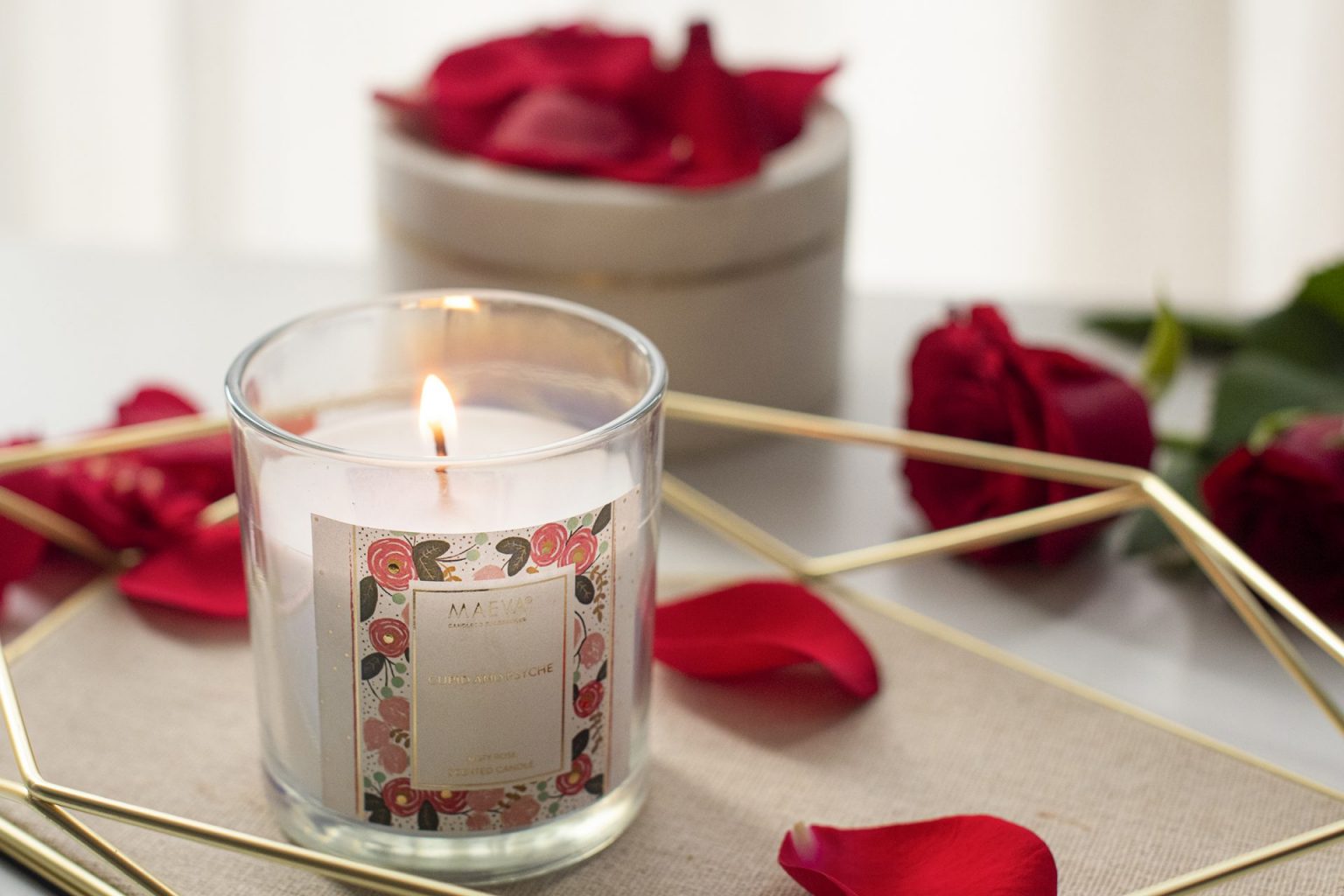 Luxury Scented Candles That Evoke the Best of Your Emotions - Luxury ... Scented Candles That Smell Like Luxury