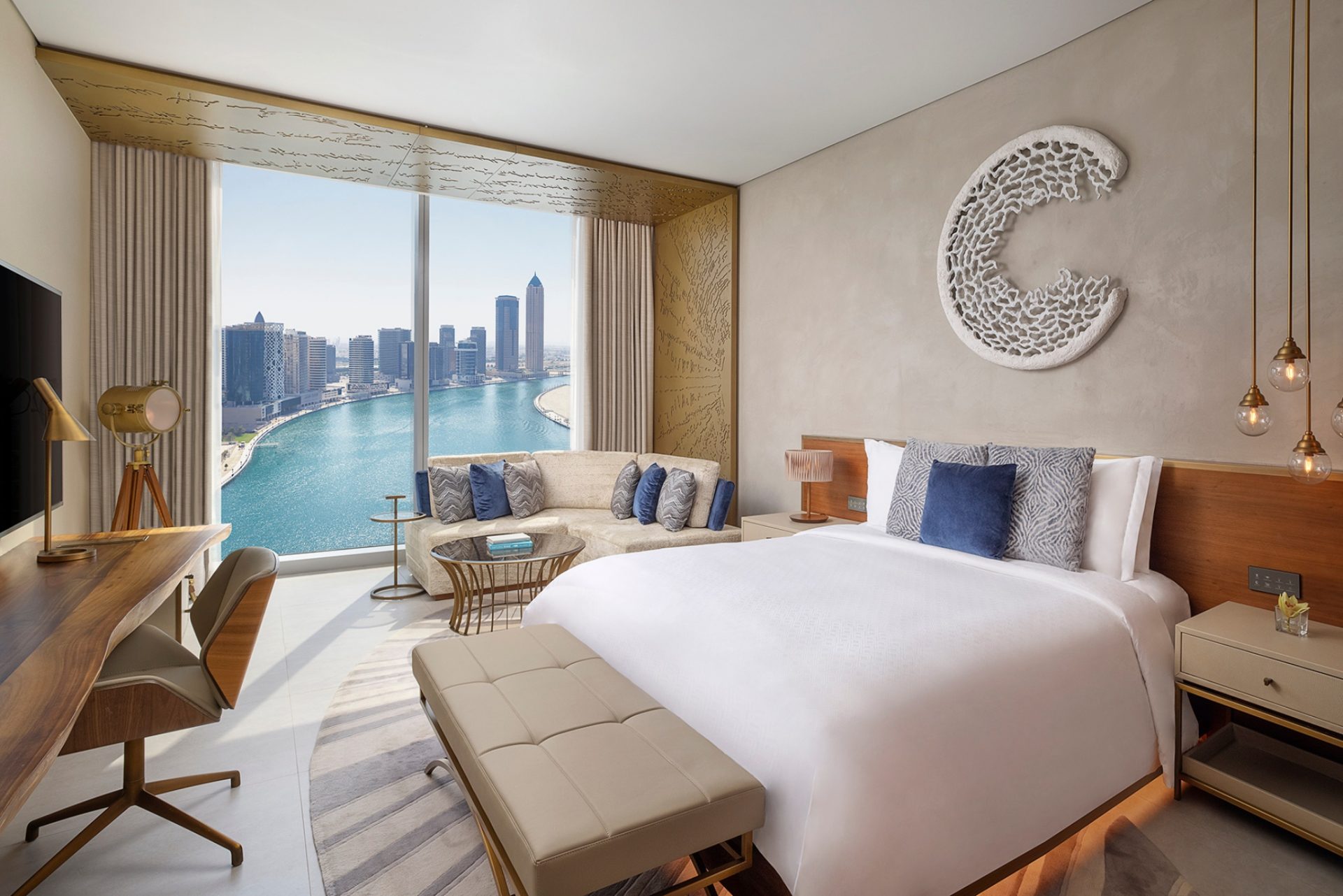 The St. Regis Downtown Dubai: Unparalleled Luxury