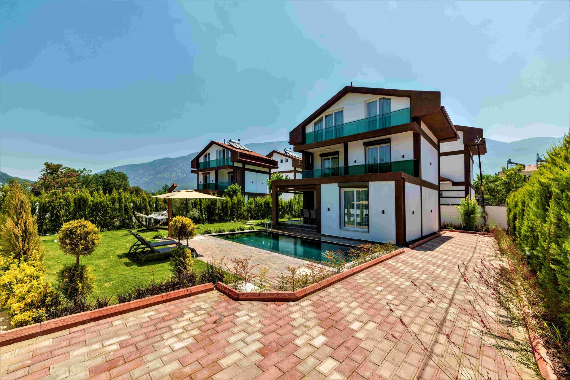 Tufan Properties: Luxury Villa Development