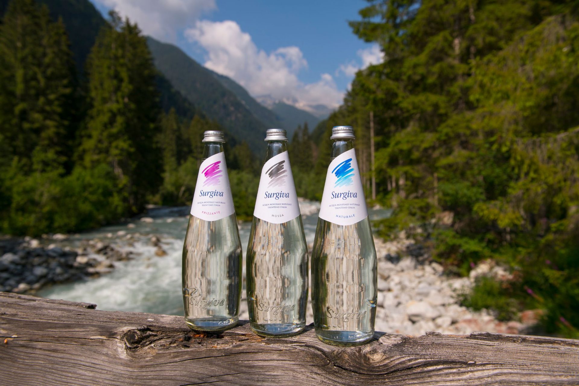 Best Luxury Natural Mineral Water in Italy: Surgiva