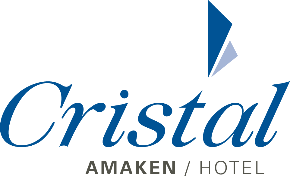 CRISTAL AMAKEN Logo