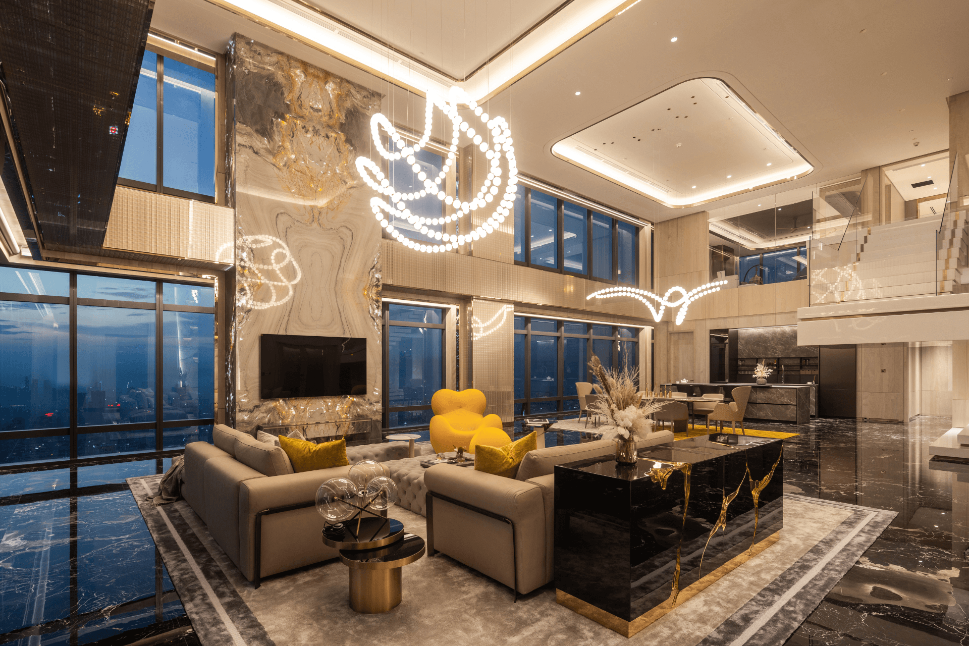 Luxe Interior