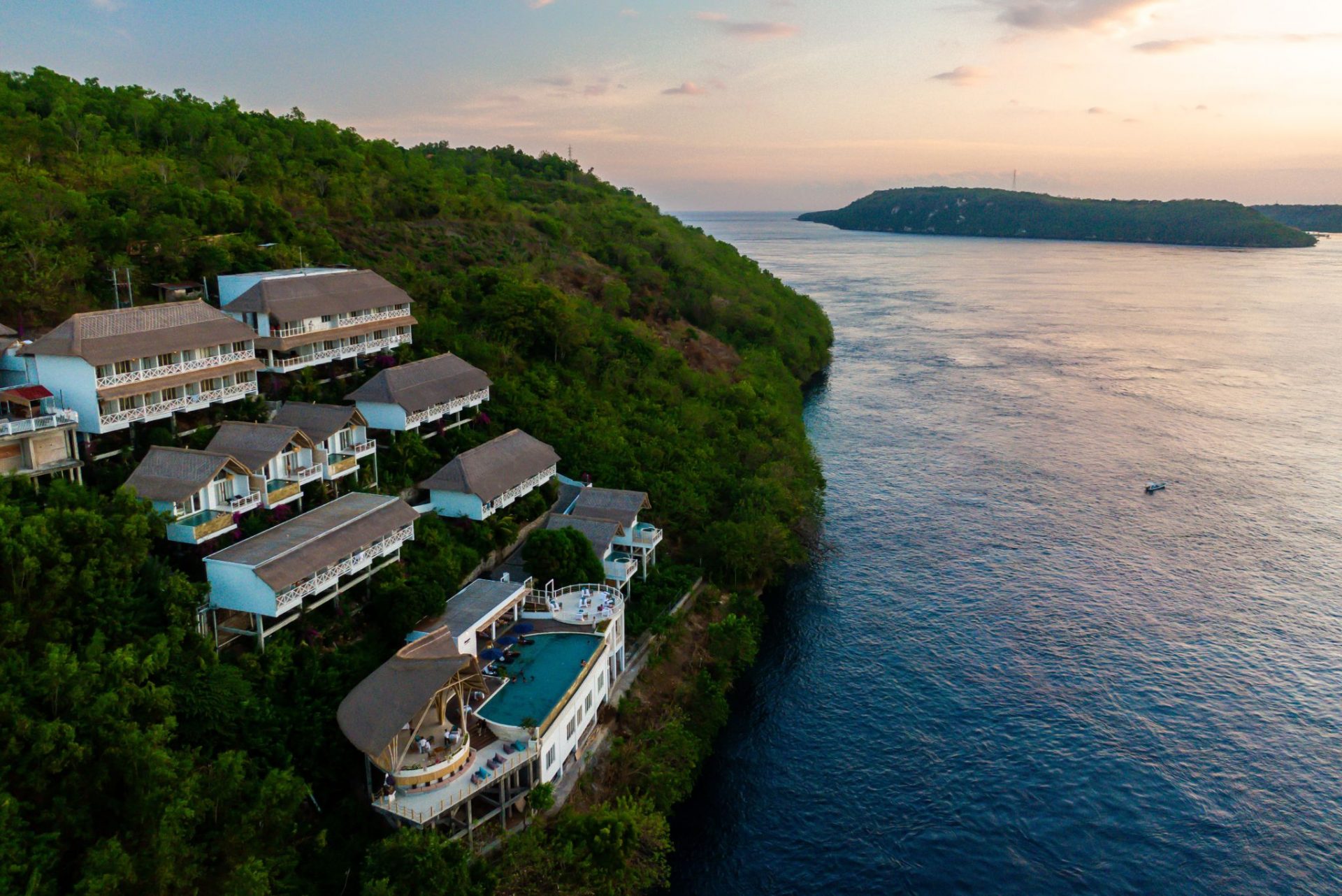 Luxury Ocean View Resort Pramana Natura Nusa Penida