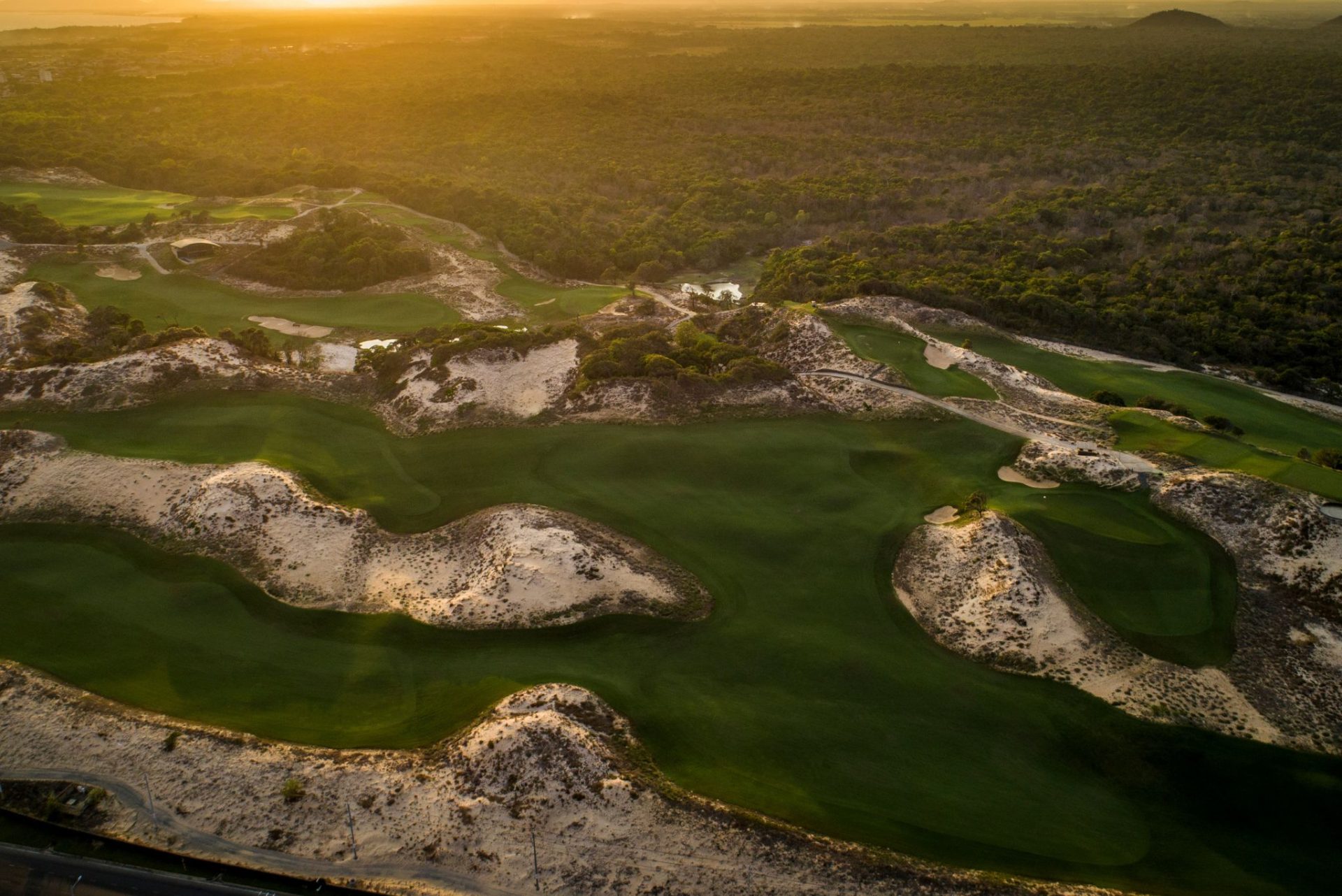 The Bluffs Grand Ho Tram