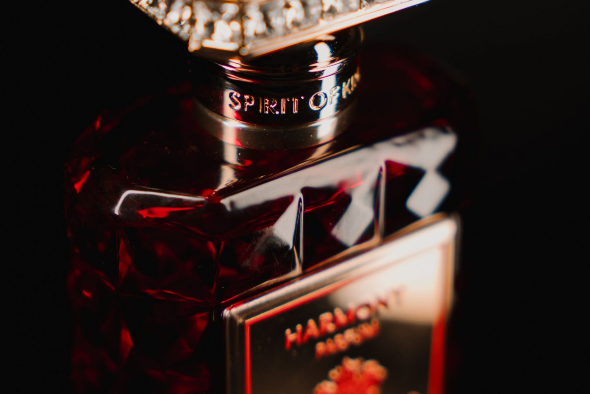 Best Luxury Niche Perfume Brand in Europe