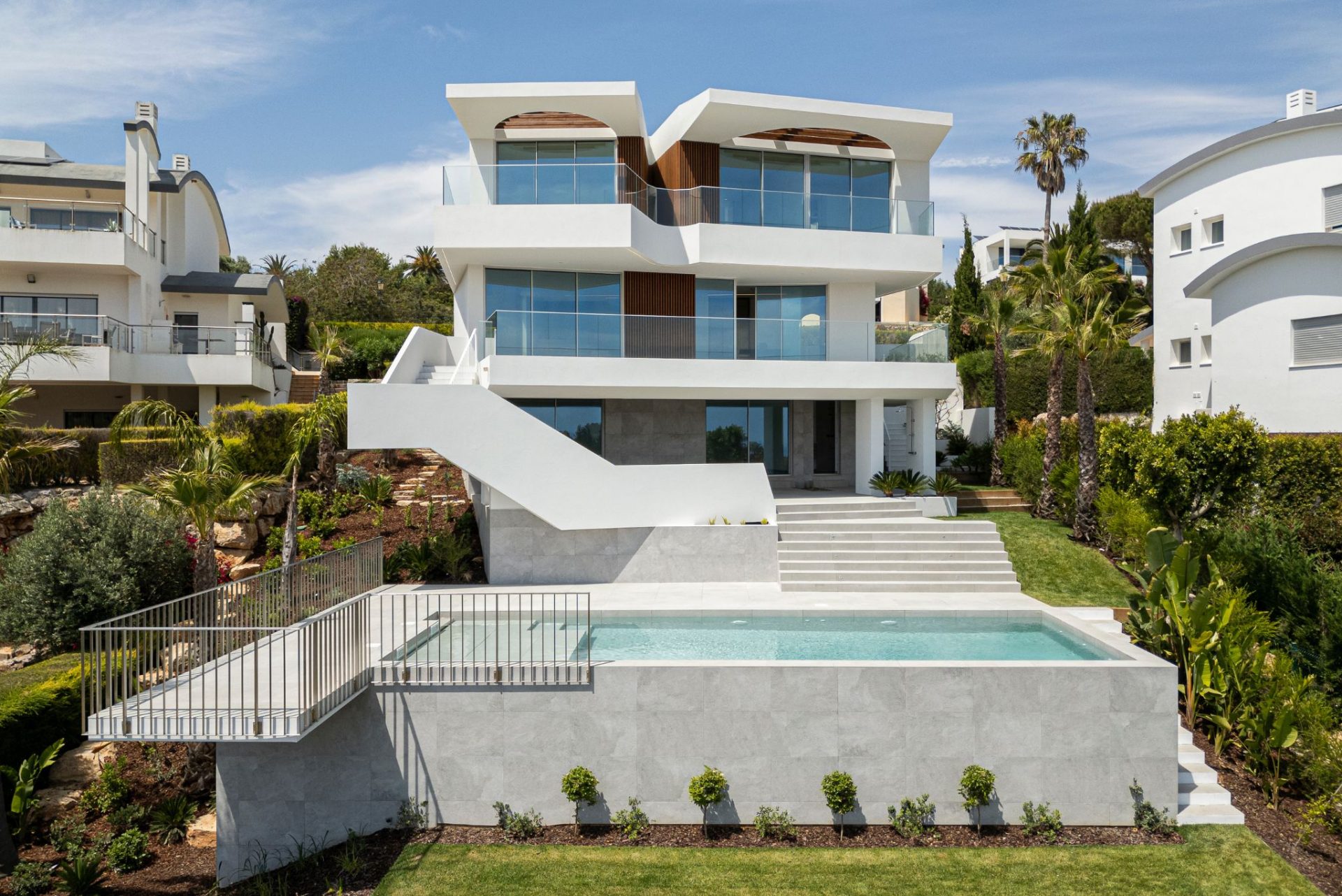 Vieira de Moura Architects