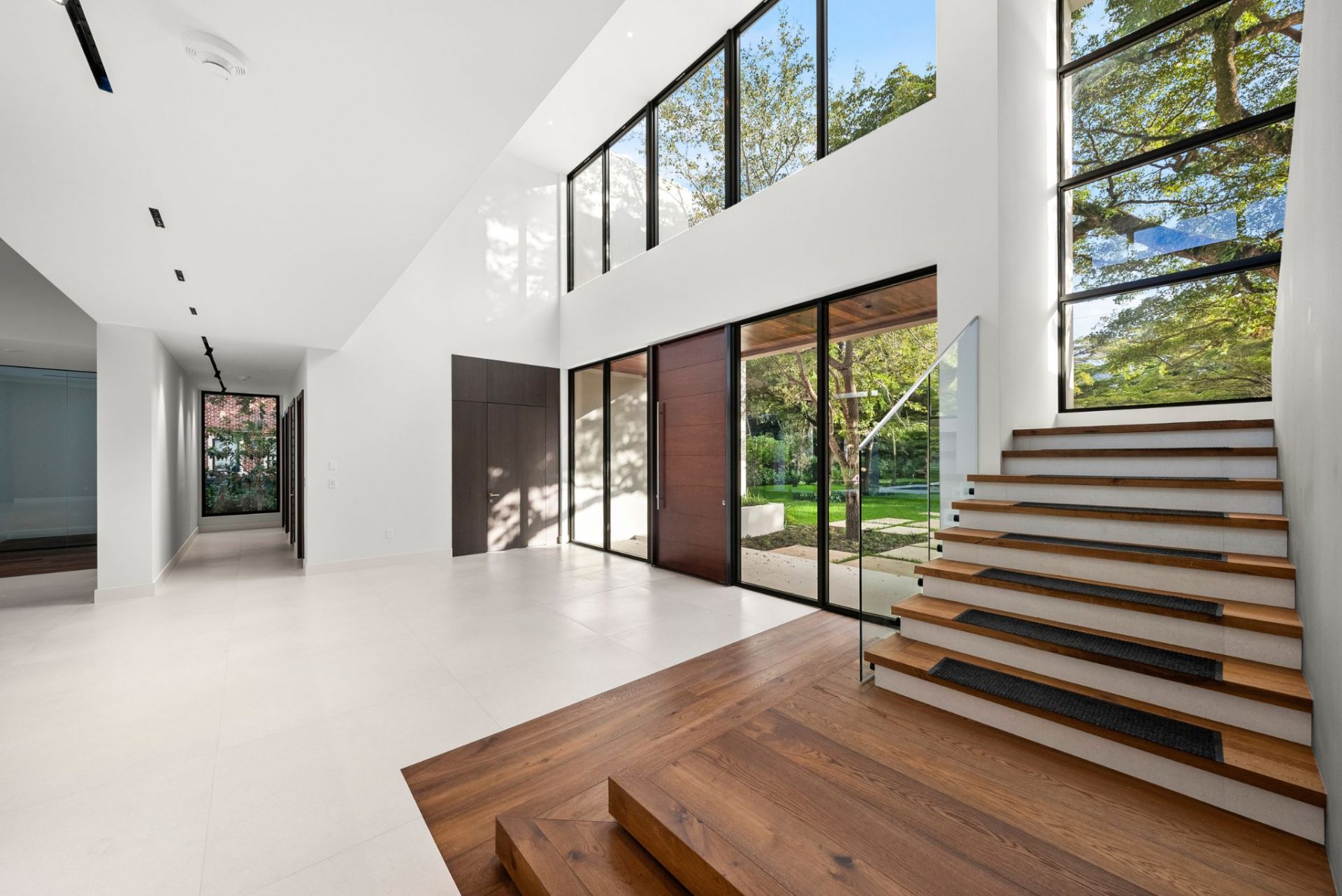 Best Luxury Architecture for 6675 at Pinecrest