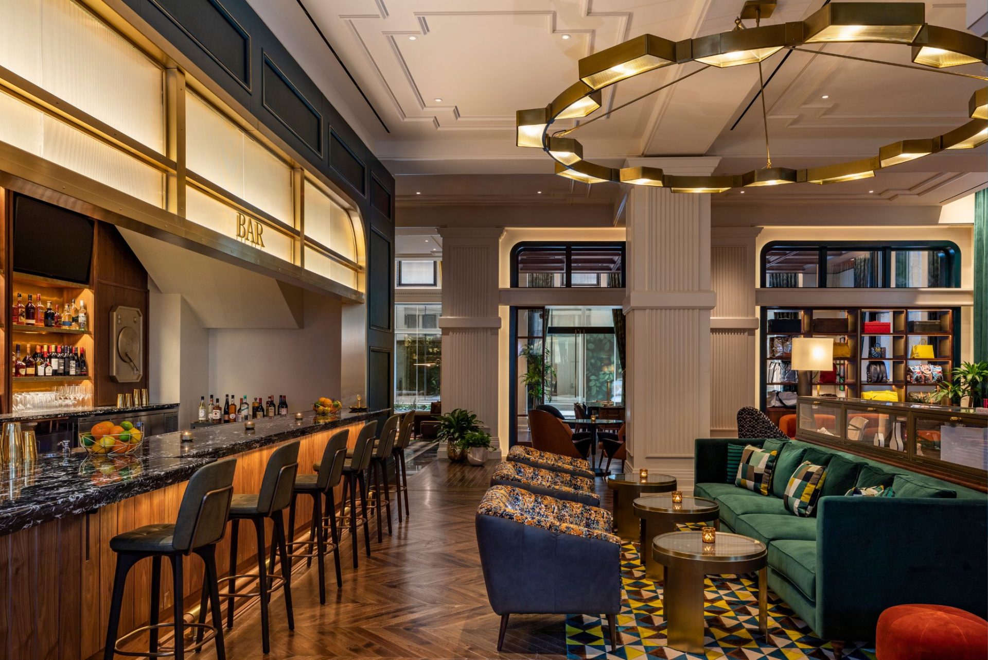 Best Luxury City Hotel in Philadelphia, USA