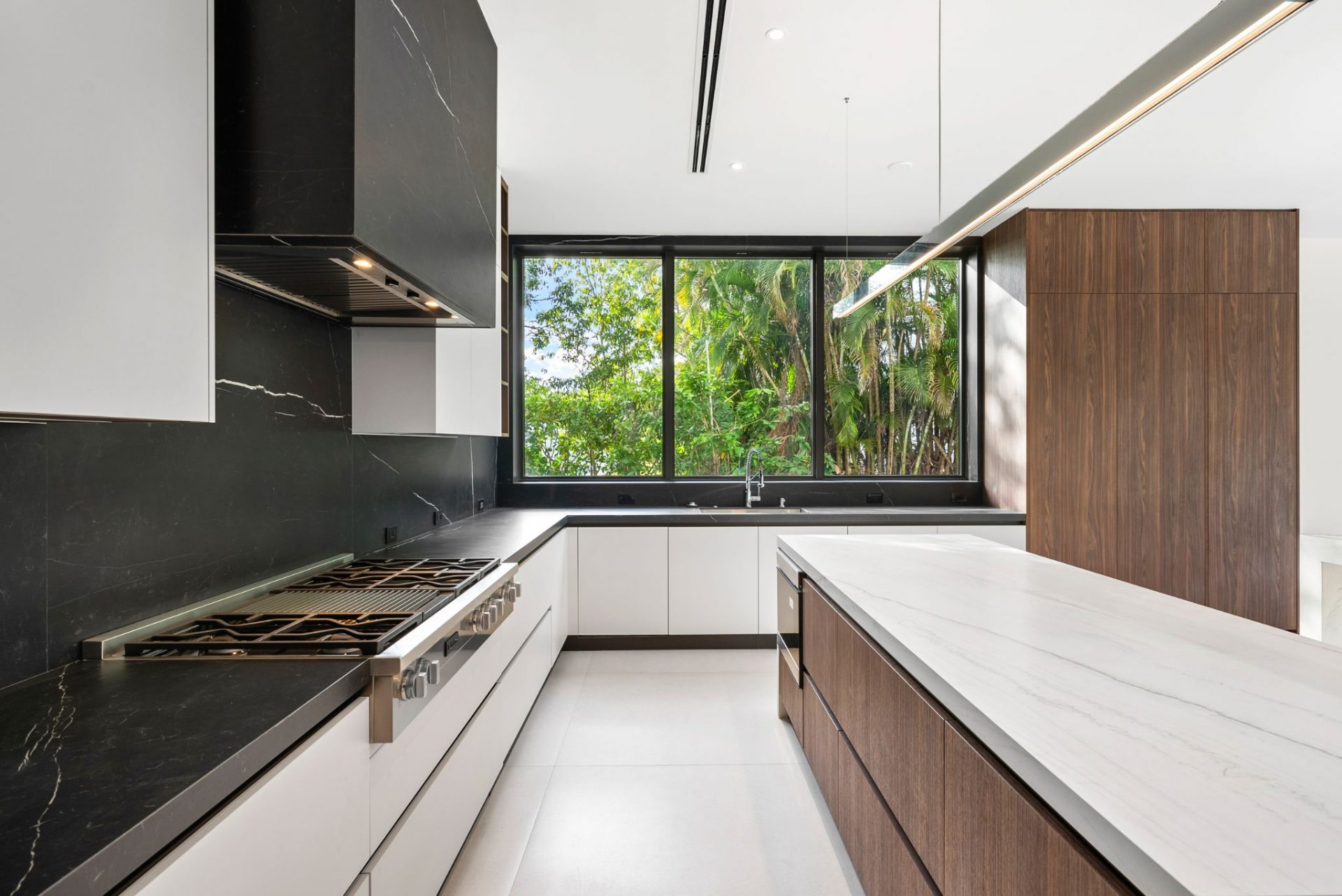 Best Luxury Architecture for 6675 at Pinecrest