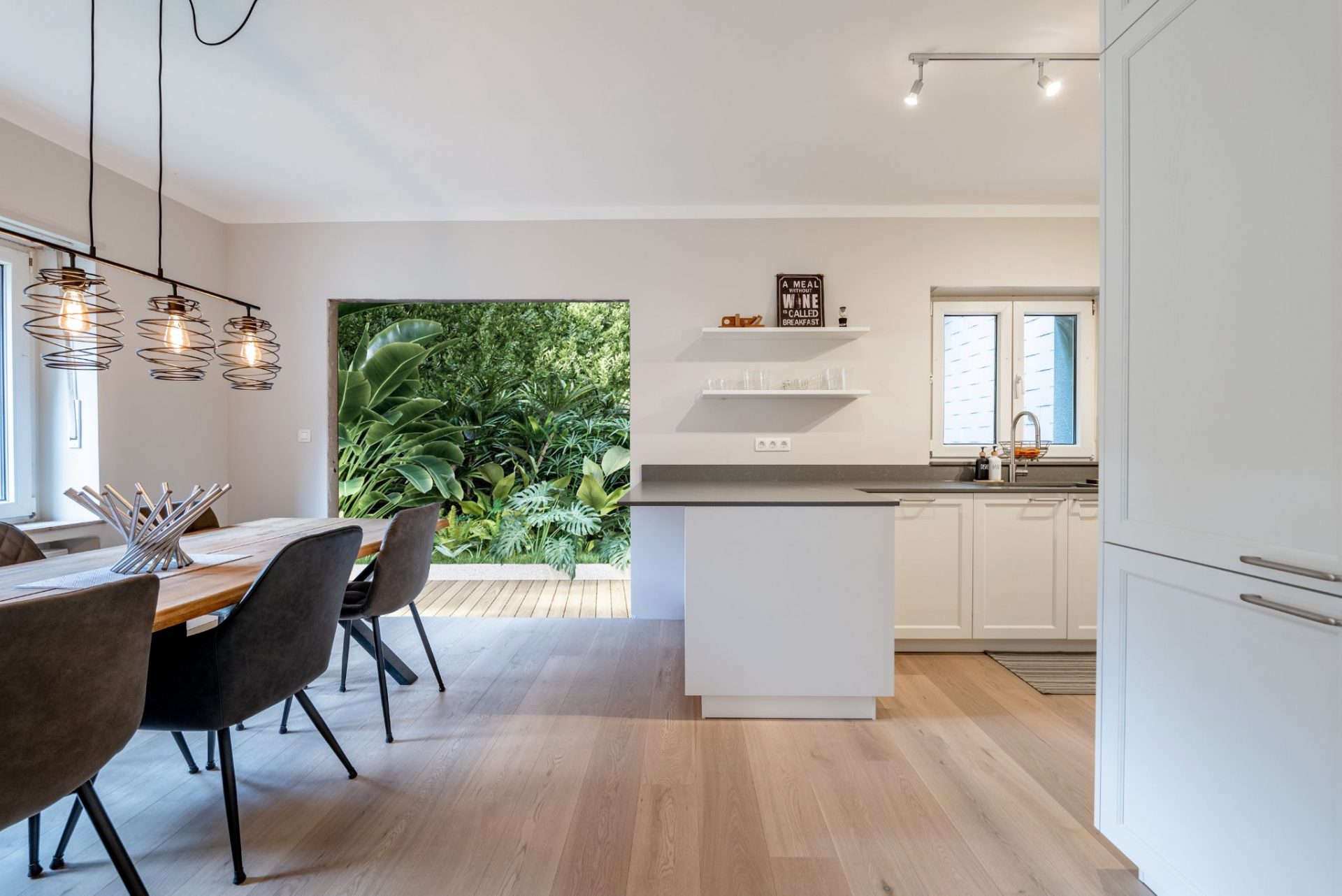 Elle Real Estate