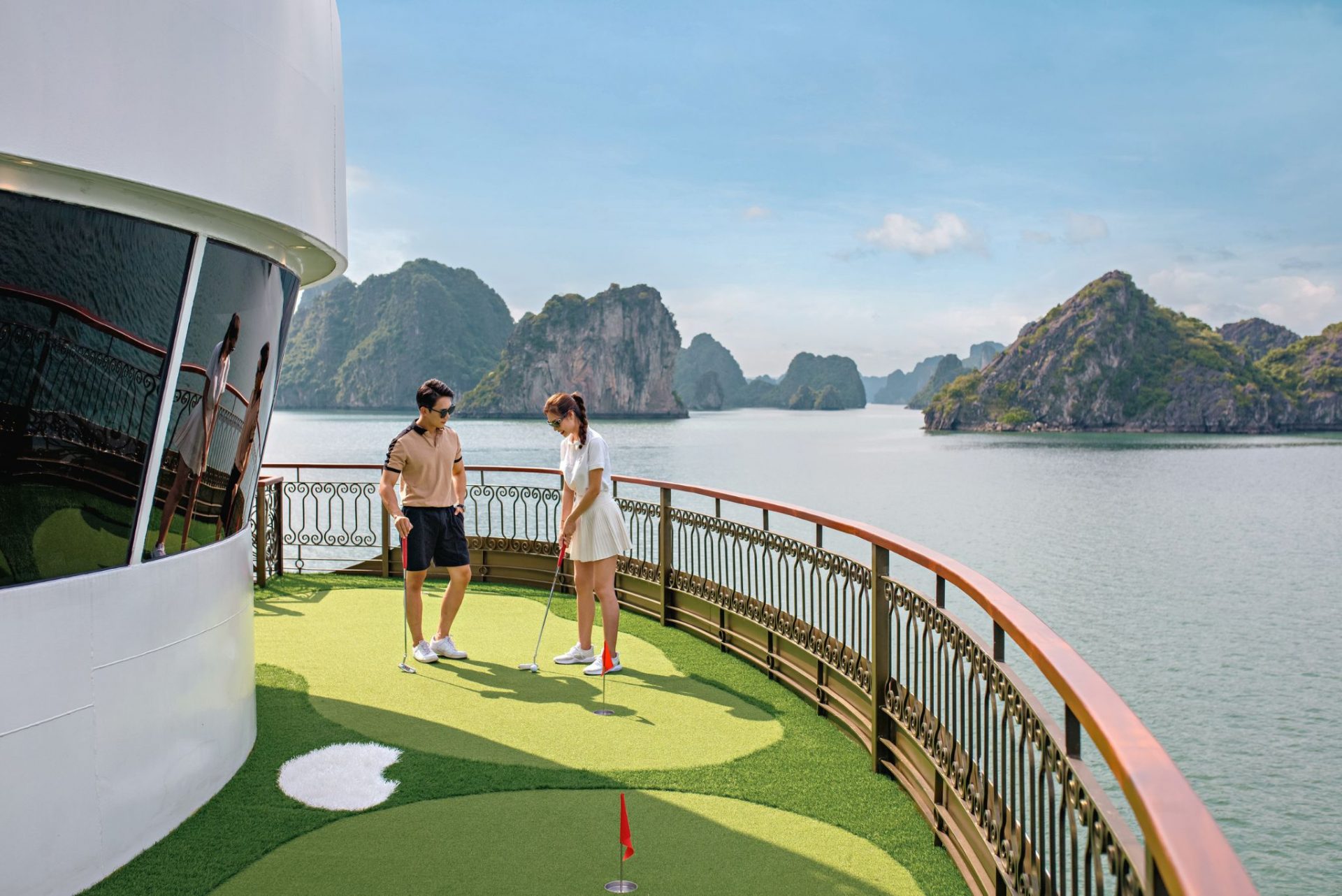 Best Luxury Cruise Line in Vietnam