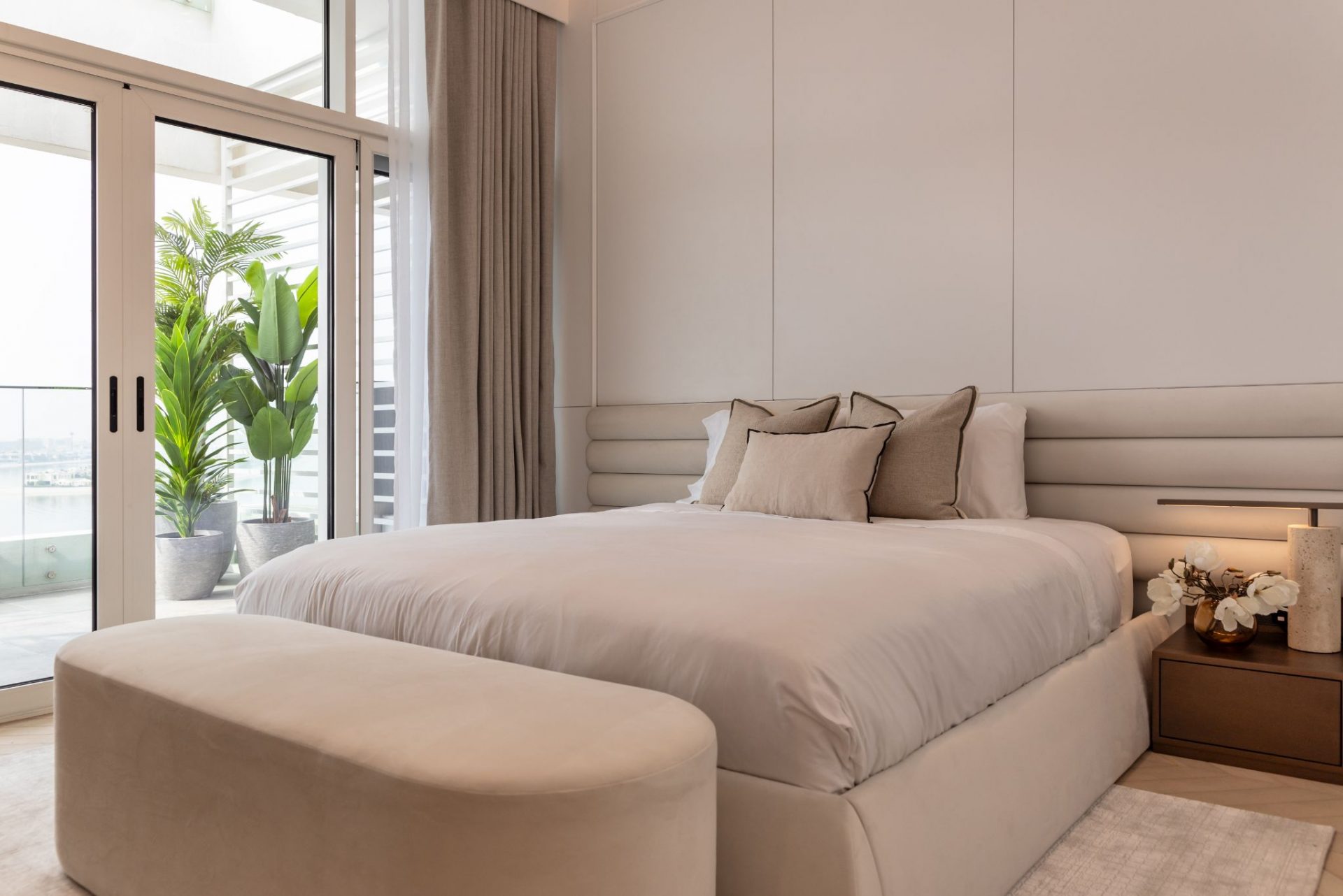 The Palm Light, Palm Jumeirah
