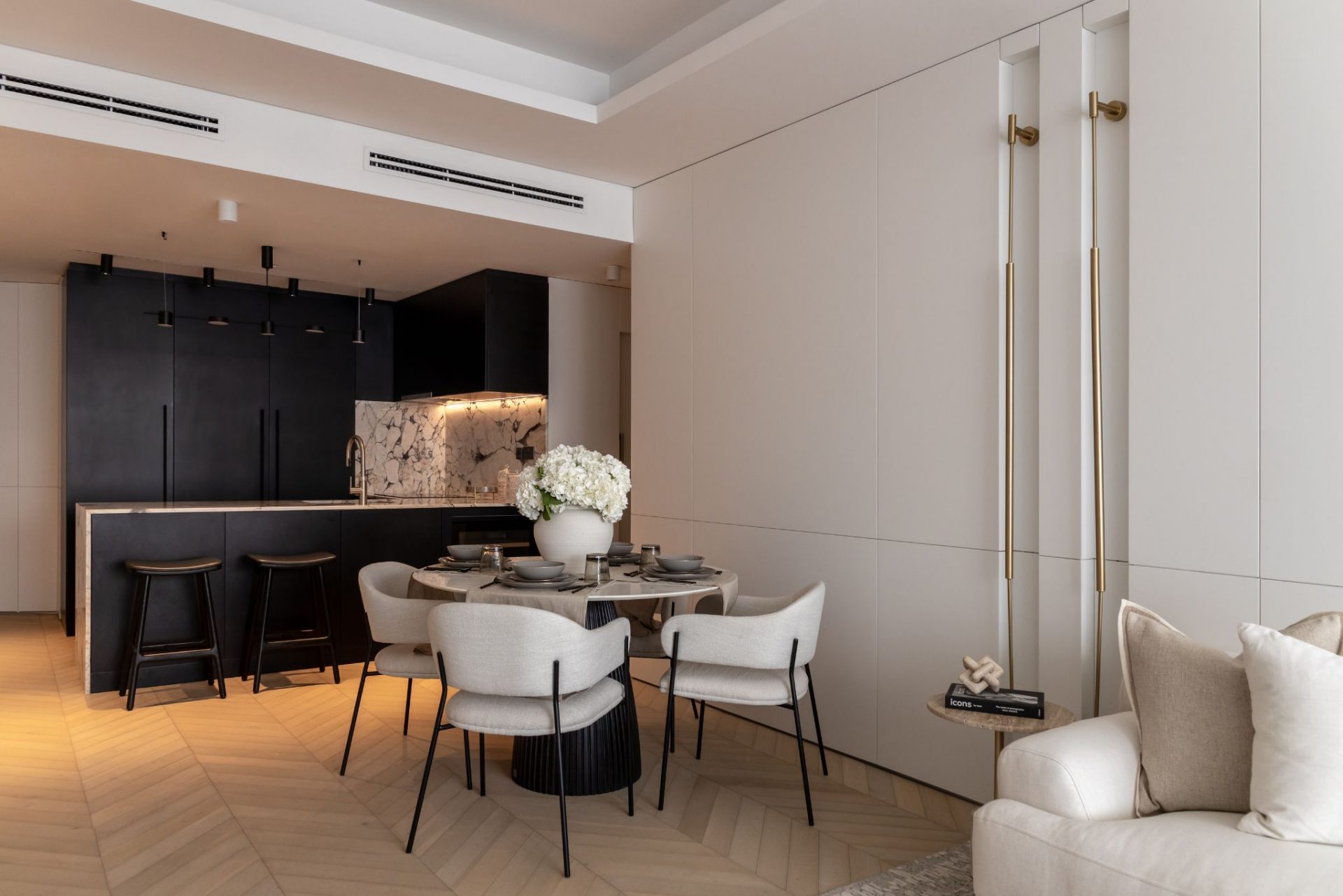 The Palm Light, Palm Jumeirah
