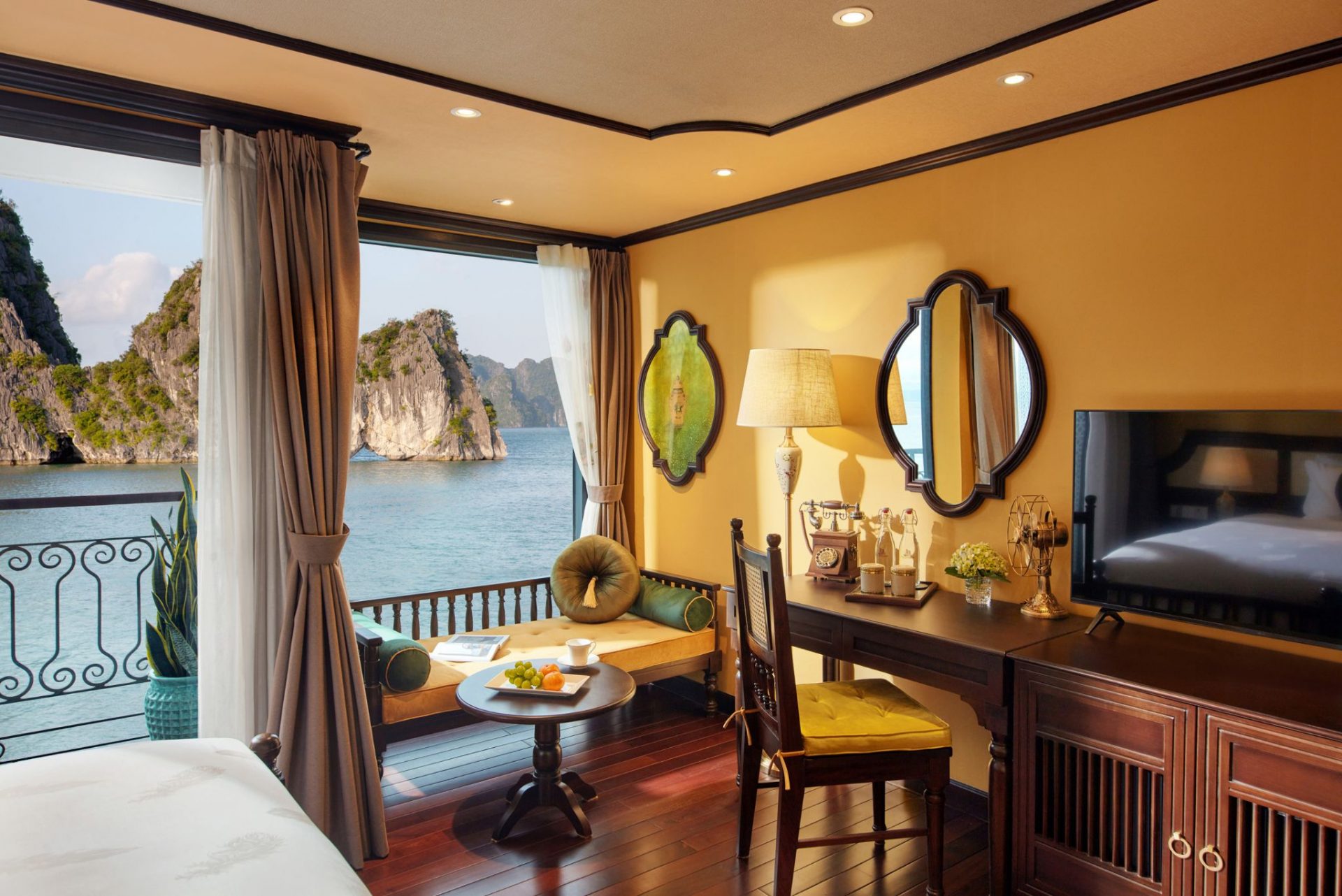 Best Luxury Cruise Line in Vietnam