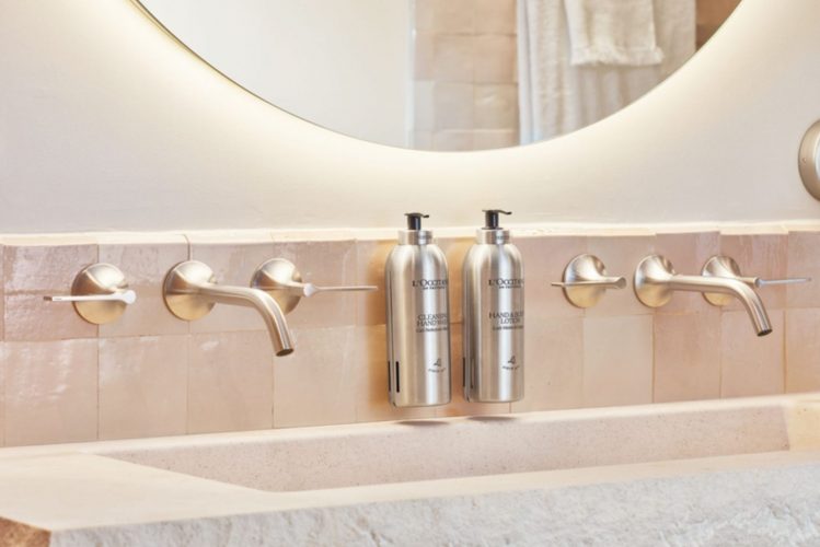 Luxury Hotel Amenities