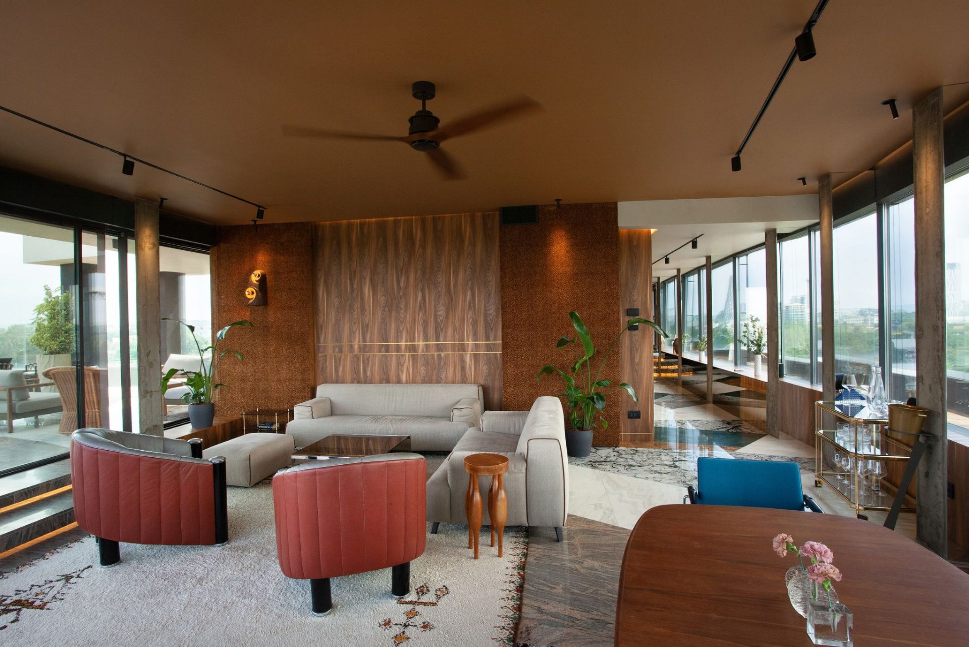 Room12