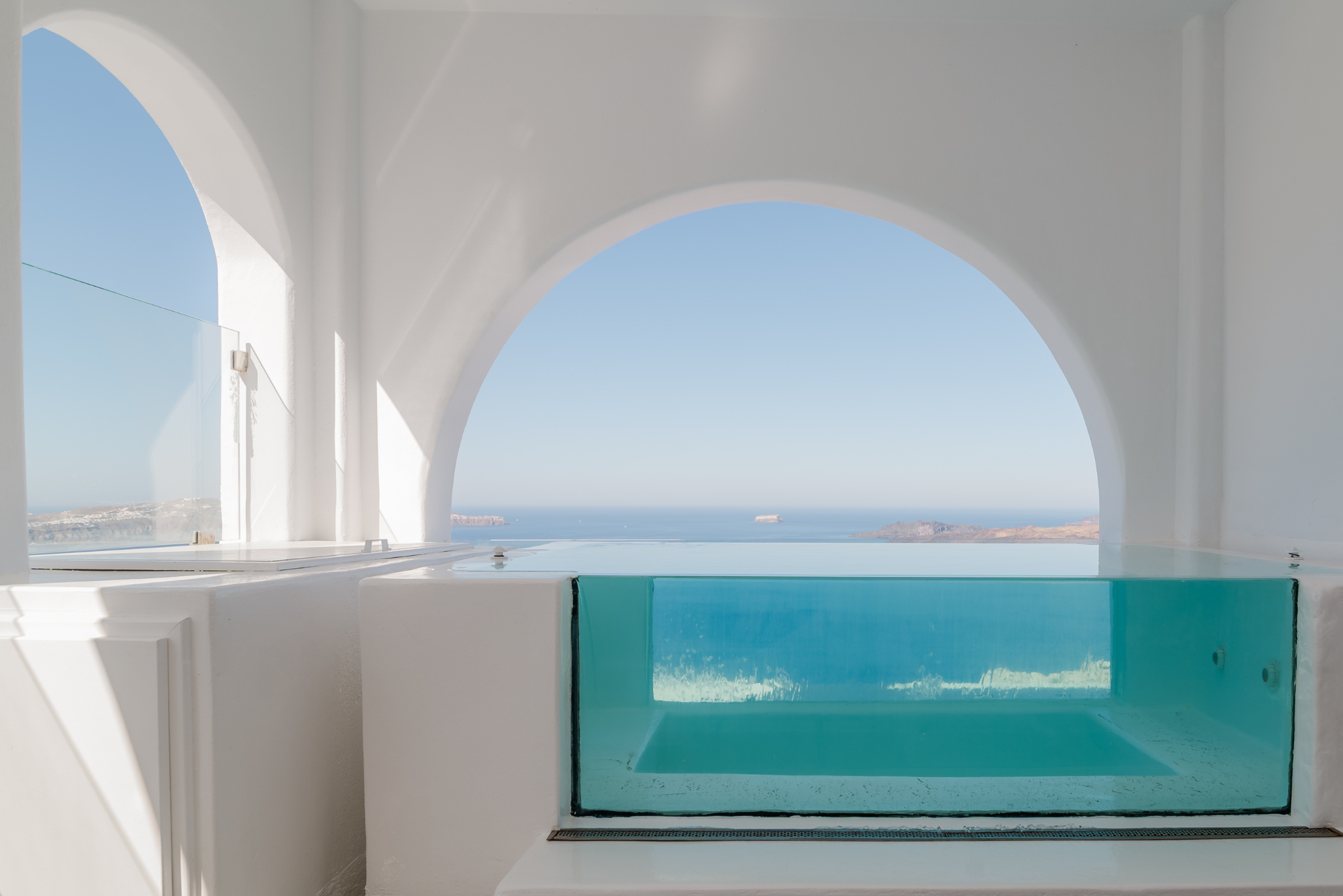 Apeiron Blue Santorini