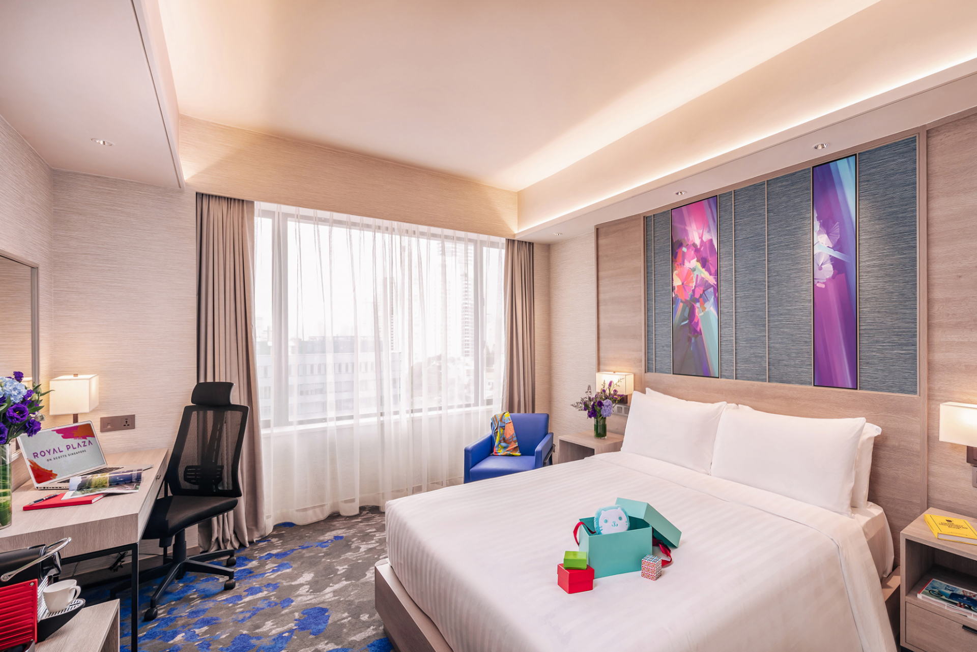 Royal Plaza on Scotts