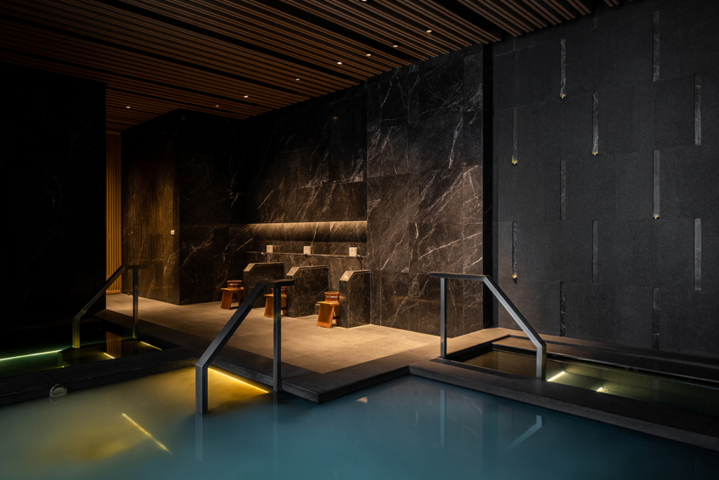 SILQ Hotel and Residence