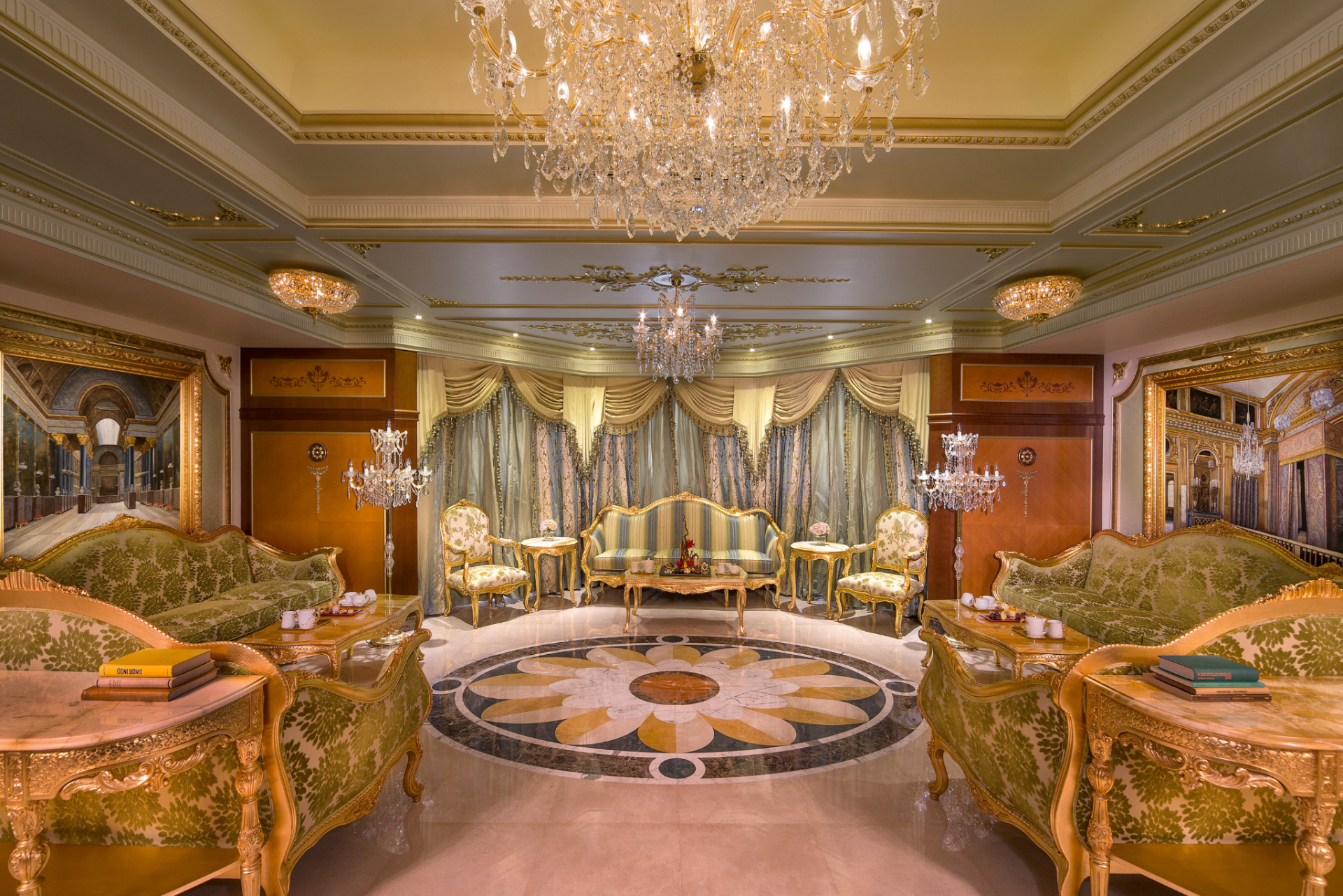 Royal Rose Hotel Abu Dhabi, Curio Collection by Hilton