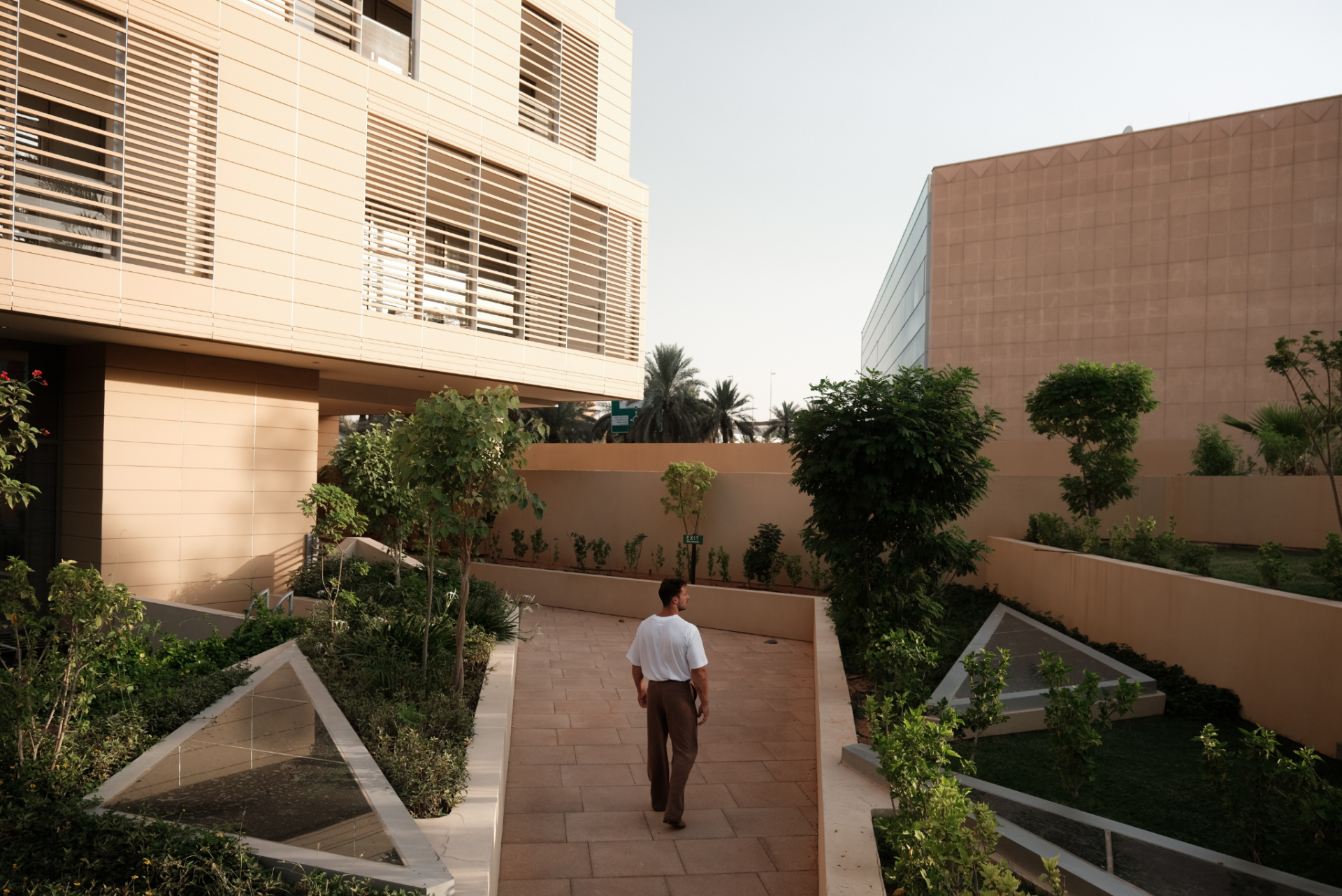 Radisson Blu Hotel & Residence Diplomatic Quarter