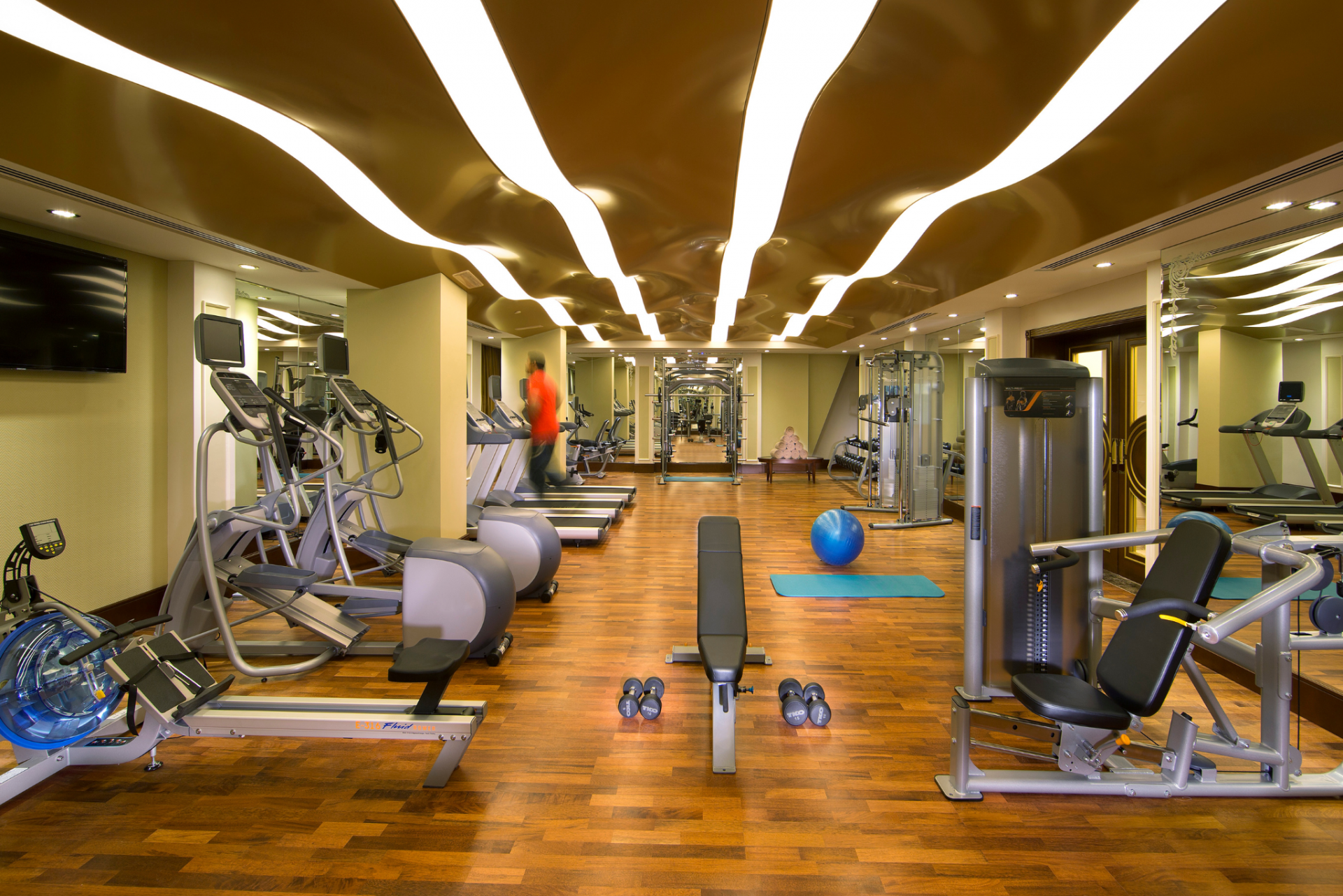 Royal Rose Hotel Abu Dhabi, Curio Collection by Hilton